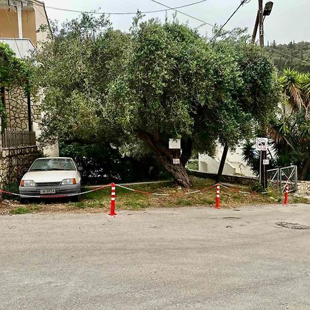 Afroditi Pansion Agios Nikitas Exterior photo