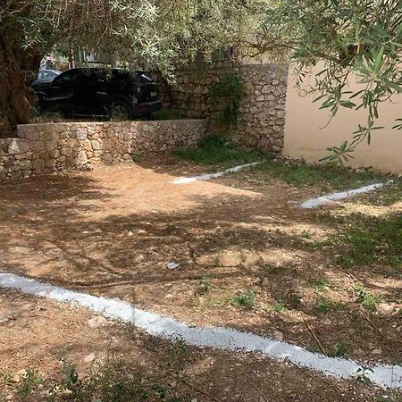 Afroditi Pansion Agios Nikitas Exterior photo