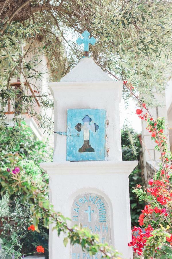 Afroditi Pansion Agios Nikitas Exterior photo