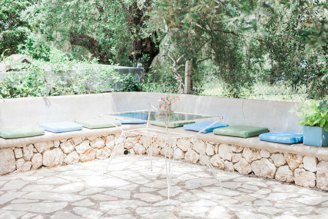 Afroditi Pansion Agios Nikitas Exterior photo